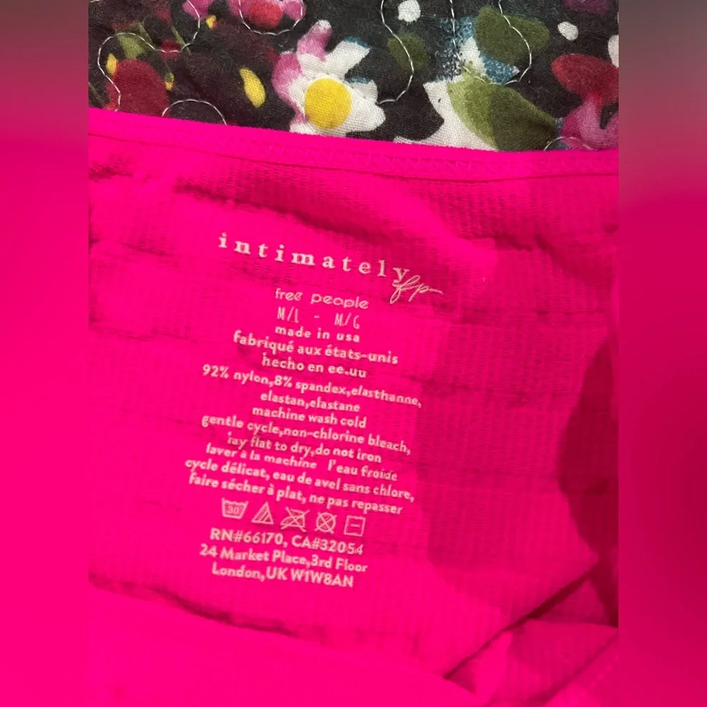 Free People Lot of Two Pink and Red Women's Tank Tops - Picture 3 of 5